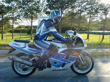 Suzuki GSX-R750 (Frederikshavn) - juli 2006 ny potte og nyt tøj. billede 20