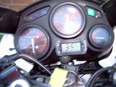 Honda CBR600 f PC23 *SOLGT* billede 6