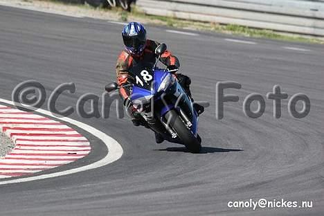 Yamaha YZF R6 billede 10