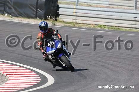 Yamaha YZF R6 billede 11