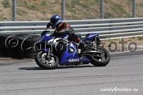 Yamaha YZF R6 billede 14