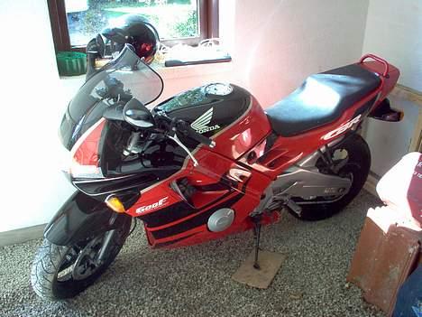 Honda CBR 600 F2 (PC25) billede 11