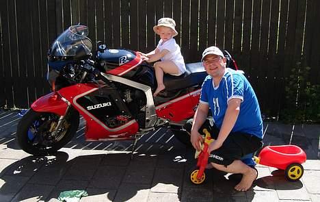 Suzuki GSX-R 1100 R - Skal vi køre om kap? billede 7