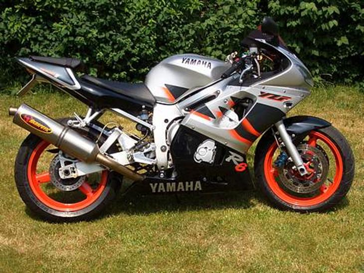 Yamaha yzf r6 2000 flere billeder på vej