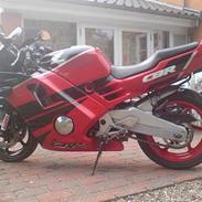 Honda CBR 600 F2 *SOLGT*