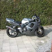 Kawasaki zx10r solgt