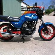 Suzuki GSX 250 s SOLGT