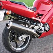 Honda cbr600f2