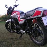 Suzuki GSX 250 ES [SOLGT]