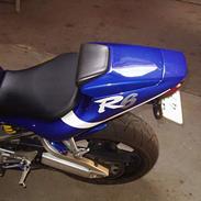 Yamaha R6