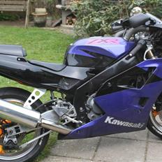 Kawasaki zxr