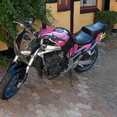 Suzuki gsxr 750w. solgt