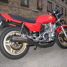 Honda CB 900 F Bol d'Or