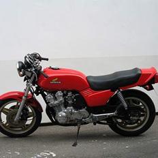Honda CB 900 F Bol d'Or