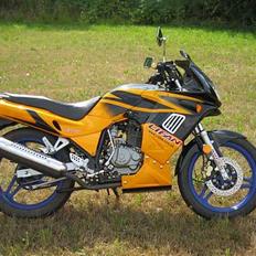 Lifan LF 200. Solgt.