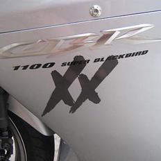 Honda Cbr 1100 XX 