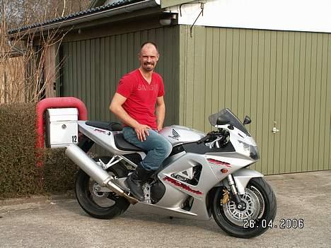 Honda CBR 929RR FireBlade - Før ombygning billede 2