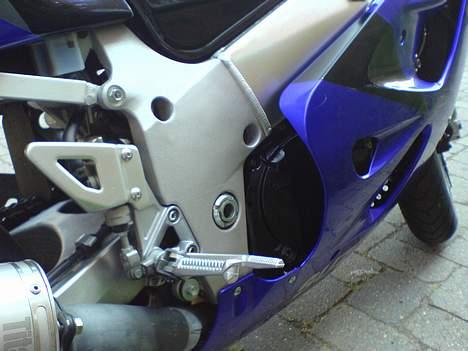 Suzuki gsxr 600 srad billede 10