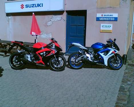 Suzuki GSX-R 600 K6 - Så stod de klar... billede 4