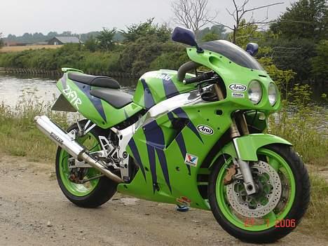 Kawasaki ZXR 750  SOLGT billede 2