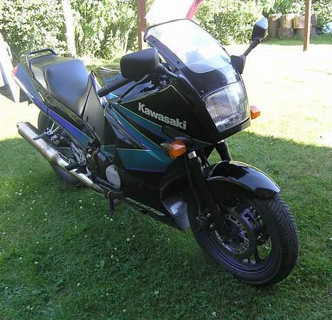 Kawasaki GPX 600R Ninja *Solgt* billede 4