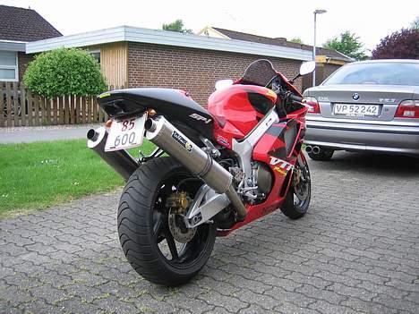 Honda VTR 1000 SP-1 billede 4