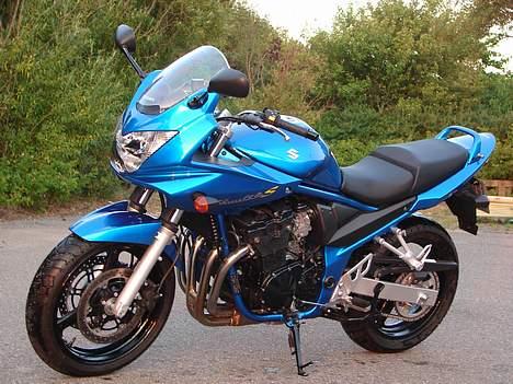 Suzuki GSF 650 S Bandit - Nyvasket............ billede 1