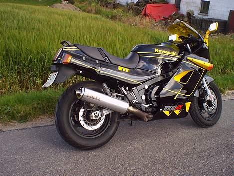 Kawasaki GPz1000RX (nu SOLGT) - og lidt fra den anden ende... billede 2