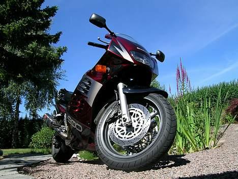Suzuki Rf 900 R - Tja... billede 12