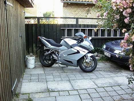 Aprilia rst1000 futura - hjemme fra  billede 9