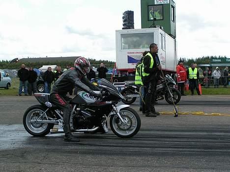 Suzuki GSX 1428 EF ( Dragbike ) DØD/ hugget op/ solgt - Her møder jeg min far på hans Honda X11 Turbo - Og vinder :D billede 8