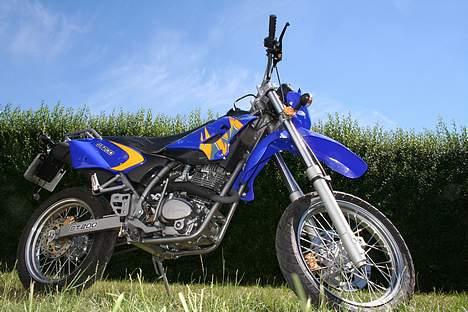 Geely SkyTeam  ST200SM - Spritny"kinøjser" billede 1