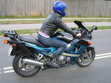 Kawasaki zzr 600 billede 17