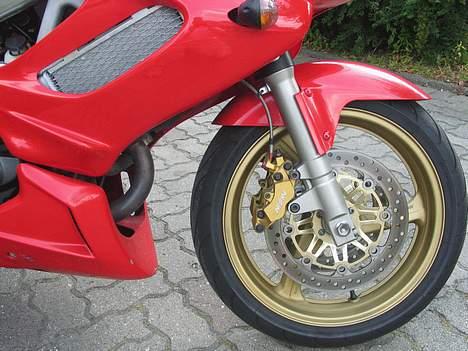 Honda VTR1000F  - SOLGT billede 4