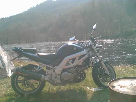 Suzuki SV 1000 *SOLGT* - Billede fra vores tur til Lyngdal MC Klub i Norge billede 13