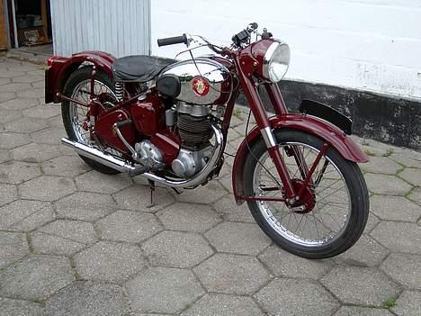 BSA C11G - hov her er lige min anden C11, helt original og kører bare super billede 5