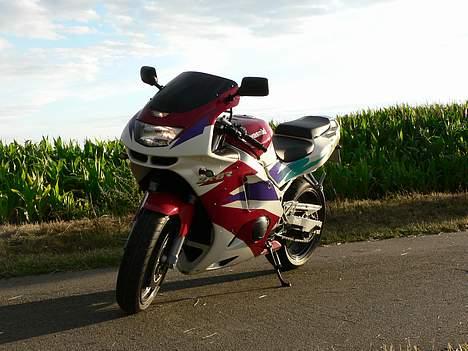 Kawasaki zx6r    SOLGT billede 10