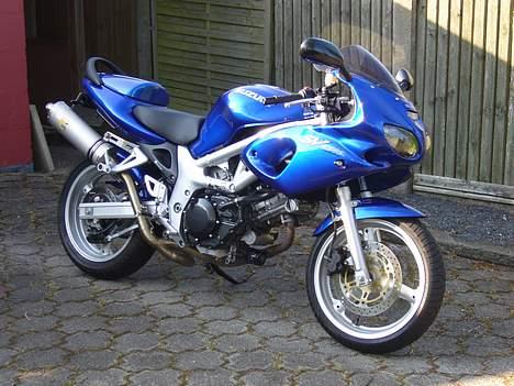 Suzuki SV 650 S *SOLGT* billede 2