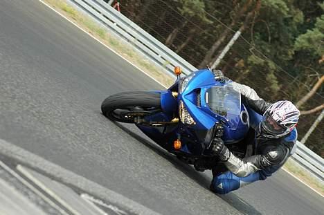 Kawasaki zx6r 636 - Husk at udnytte hele kanten af dækket billede 10