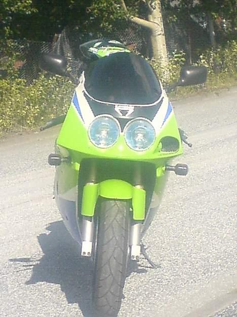 Kawasaki zxr - Blue light forlygte med hvid gas pære billede 2