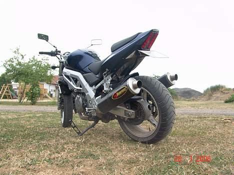 Suzuki SV 1000 *SOLGT* - Lækker lyd fra stereo Akrapovic carbon... billede 17