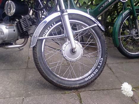 Yamaha yb 100 deluxe - pirelli city demon billede 16