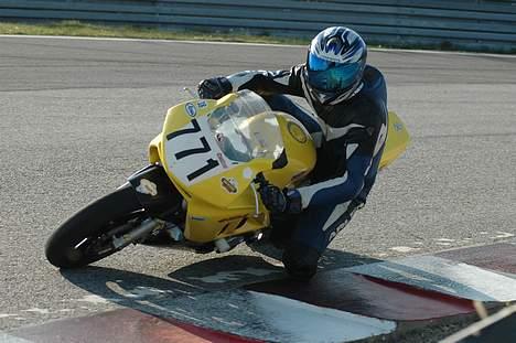 Honda cbr f2 bane mc solgt !!!! billede 3