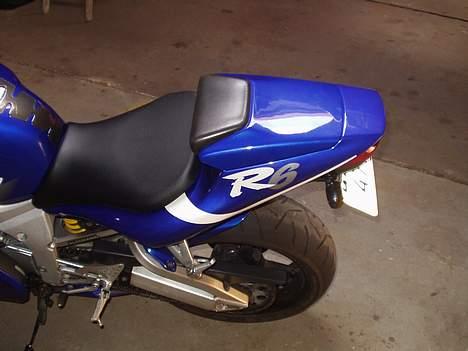 Yamaha R6 billede 4
