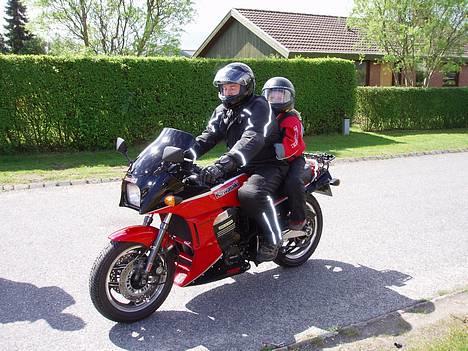 Kawasaki Gpz750R Solgt - Tøsens første tur. billede 3