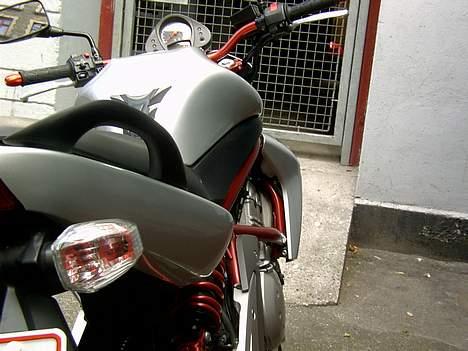 Kawasaki ER6n billede 4