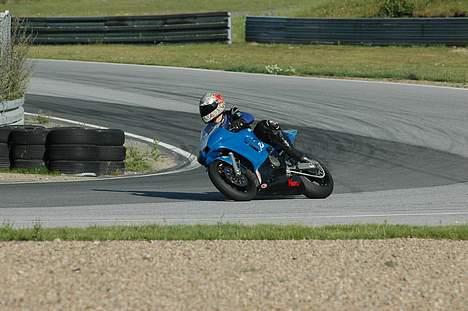 Yamaha R6 (Solgt) billede 14