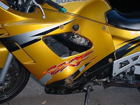 Suzuki GSX600F - Da jeg købte den havde den en lille skade billede 7