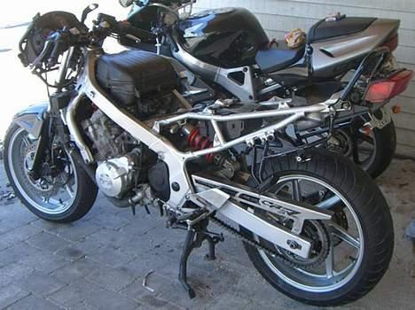 Honda CBR F2 billede 7