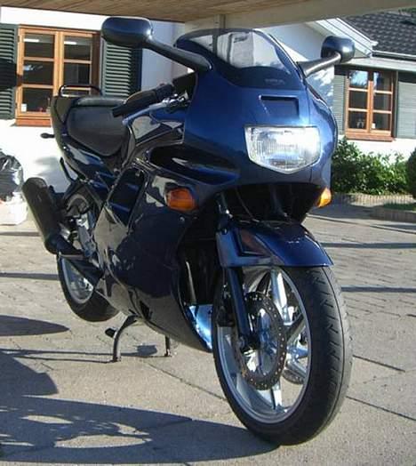 Honda CBR F2 billede 10